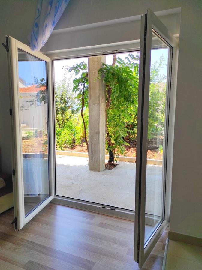 One Bedroom Apartment Gogo With Private Parking Neum Dış mekan fotoğraf